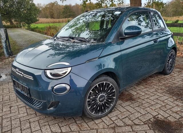 Fiat 500 E-2023-3+1 -42KW- Bij de 500E Specialist !!