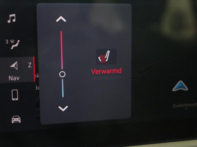 Fiat 500 Icon 42 kWh | Stoelverwarming | Camera | Carplay | Full LED | Navigatie | Dodehoek detectie | Climate control | Cruise control | Keyless | DAB