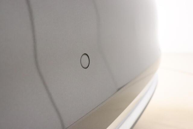 Fiat 500C 1.0 Hybrid Dolcevita 69pk | Navigatie | Climate Control | Lichtmetalen Velgen | Parkeerhulp achter | Apple Carplay - Android Auto