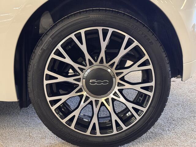 Fiat 500C 1.0 Hybrid Dolcevita | Open Dak | Camera | Multi media scherm |