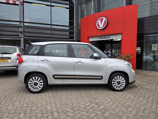 Fiat 500L 1.4T 120pk Lounge | Panodak | Navi