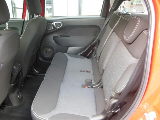 Fiat 500L 0.9 TwinAir CityCross Staat in De Krim