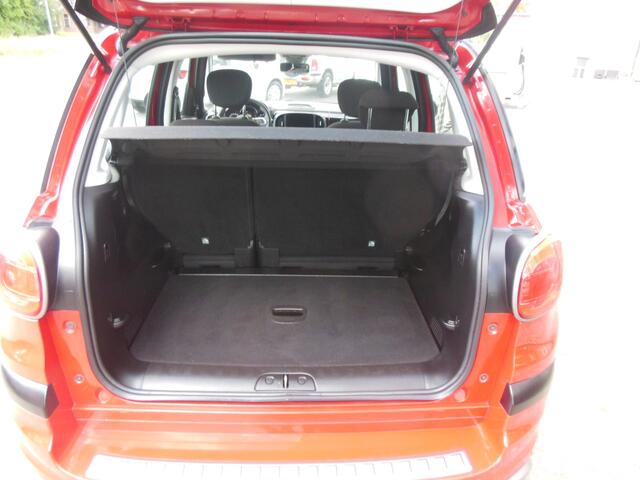 Fiat 500L 0.9 TwinAir CityCross Staat in De Krim