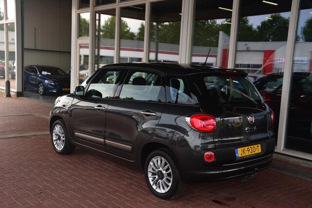 Fiat 500L 0.9 TwinAir Lounge Nederlandse auto 113766 NAP laatste beurt bij 102000km met oa pdc trekhaak cv ecc navigatie cruise control.