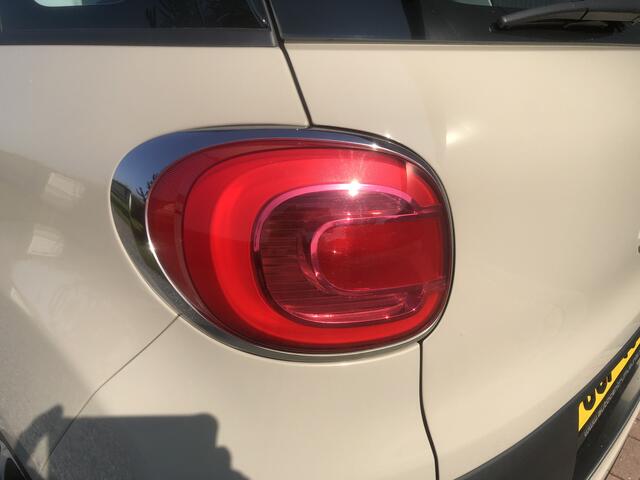 Fiat 500L Living 1.4 T-Jet 120pk Lounge Panoramadak 5-drs