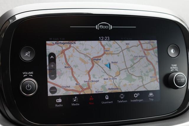 Fiat 500X 1.0 GSE Sport CAMERA LEER CARPLAY CRUISE DAB NAVI STOELVERWARMING 18"LMV