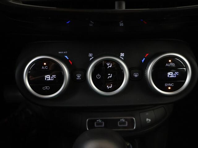 Fiat 500X 1.5 Hybrid Sport / CAMERA / NAVI / CARPLAY / CLIMAT CONTROL / PARK. SENSOREN V+A / Carselexy