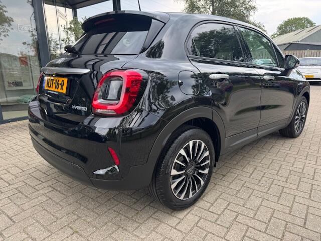 Fiat 500X 1.5 Hybrid Fiat 500 X benzine én een elektriciteit-motor