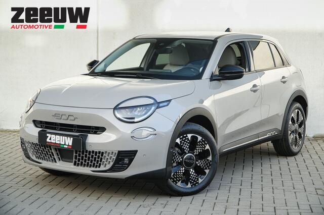 Fiat 600 1.2 Hybrid 136 PK La Prima | Navi | Camera | Carplay