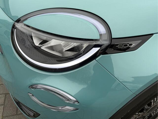 Fiat 600 1.2 Hybrid 136 Urban