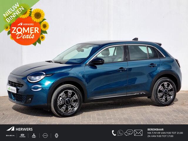 Fiat 600 1.2 Hybrid Urban Automaat / Navigatie via Android Auto/Apple Carplay / Airco / Parkeersensor Achter / DAB / Stof/Lederen Bekleding