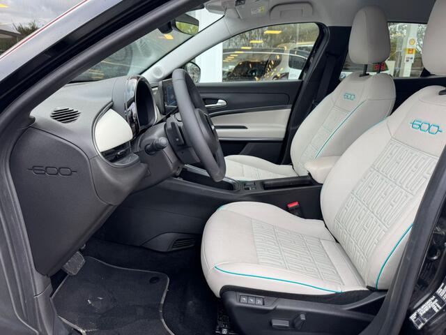 Fiat 600 1.2 Hybrid La Prima