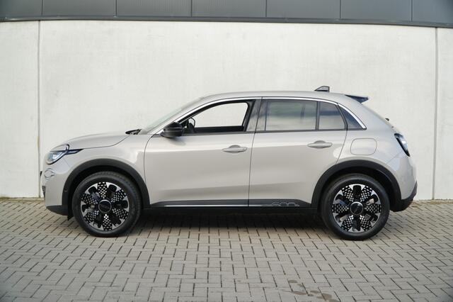 Fiat 600 1.2 Hybrid 100 PK La Prima | Navi | Camera | Carplay