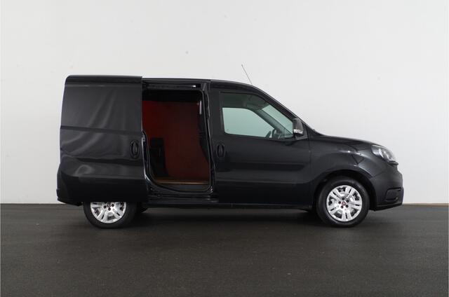 Fiat DOBLO Cargo 1.3 MJ L1H1 Actual > Schuifdeur / Bluetooth / Euro 6...