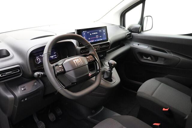 Fiat DOBLO 1.5 BlueHDi 100 S&S L1 1000kg | Climate control | Trekhaak | Parkeersensoren | Cruise control | Keyless start | Bumpers in de kleur