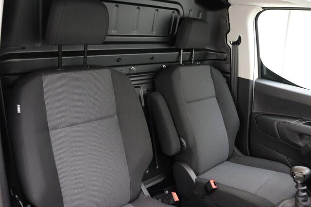 Fiat DOBLO 1.5 BlueHDi 100 S&S L1 1000kg | Laadruimte afwerking | Parkeersensoren | Trekhaakvoorbereiding | Cruise control | Stuurverwarming/Stoelverwarming