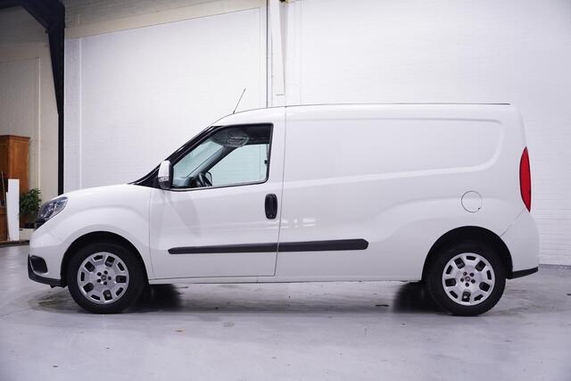 Fiat DOBLO Cargo 1.3 MJ 95 pk L2H1 Maxi SX Navi, Trekhaak Airco, PDC achter, Lange Uitvoering, NAP, 1e Eigenaar