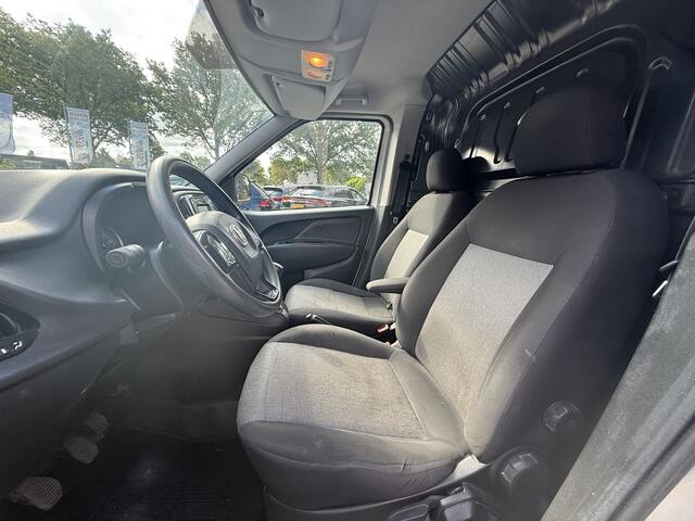 Fiat DOBLO Cargo 1.3 MJ L1H1 SX /Trekhaak/Airco/Navigatie/PDC/Weinig KM!