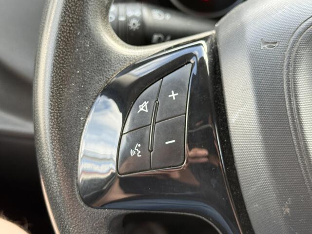 Fiat DOBLO Cargo 1.3 MJ L1H1 SX /Trekhaak/Airco/Navigatie/PDC/Weinig KM!