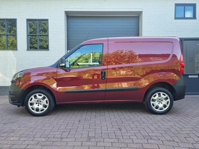 Fiat DOBLO Cargo 1.4 T-Jet L2H1 XL 3-PERSOONS
