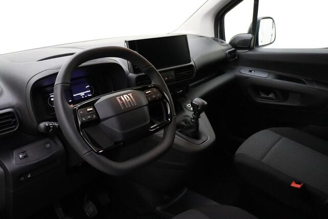 Fiat DOBLO 1.5 BlueHDi 100pk S&S L1 1000kg | DEMO | Climate control | Keyless | Stoel & Stuurverwarming | Cruise control | Parkeersensoren | Navigatie via Carplay | Nieuw