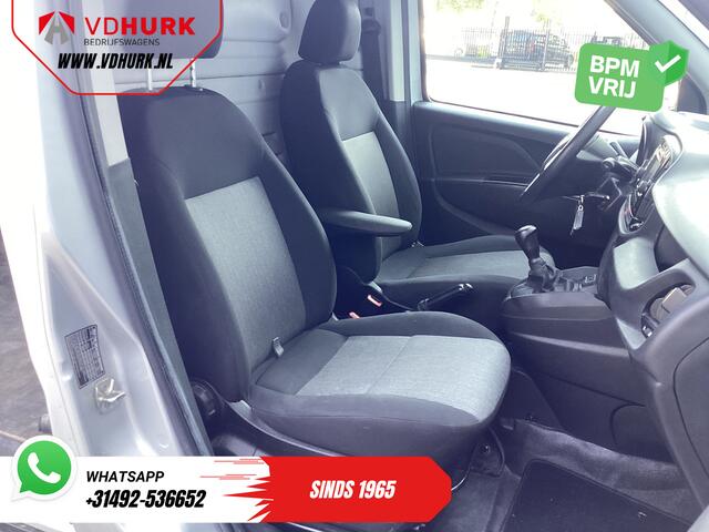 Fiat DOBLO Cargo 1.3 MJ 95 pk BPM VRIJ! NL Auto/ Navi/ Airco/ Cruise/ PDC