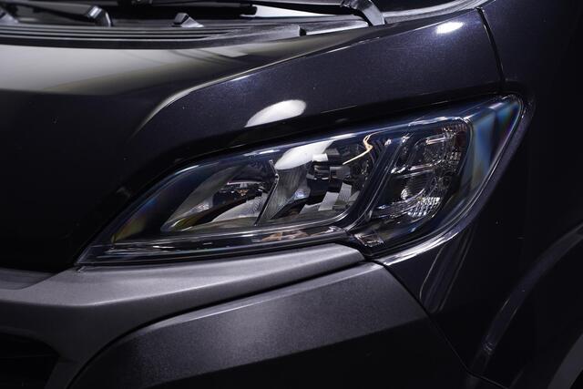 Fiat DUCATO 2.3 MultiJet 120 pk Dubbel Cabine L2H2 Navi Camera, Cruise Control, Trekhaak 2.500 kg, 6-Zits, NAP