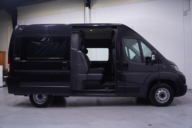Fiat DUCATO 2.3 MultiJet 120 pk Dubbel Cabine L2H2 Navi Camera, Cruise Control, Trekhaak 2.500 kg, 6-Zits, NAP