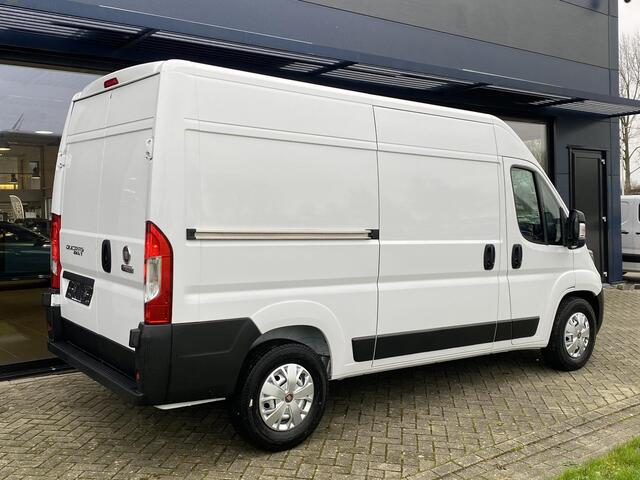 Fiat DUCATO 35 2.2D 180pk Automaat L2H2 | VOORRAAD | Snel leverbaar | Verzwaarde vering | Luxe tussenwand | Comfort bestuurderstoel | All season banden | Bluetooth | Airco