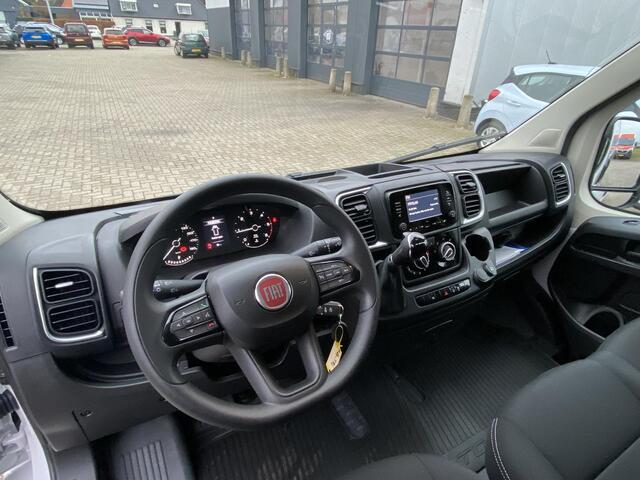 Fiat DUCATO 35 2.2D 180pk Automaat L2H2 | VOORRAAD | Snel leverbaar | Verzwaarde vering | Luxe tussenwand | Comfort bestuurderstoel | All season banden | Bluetooth | Airco