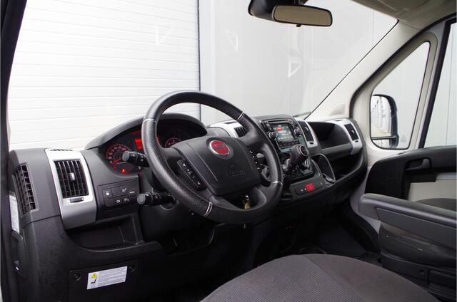 Fiat DUCATO 35t > Veewagen/Paardenvervoer/laadbak/slaap cabine/keuze 2/3zit/wielbasis 480cm/bakwagen + cabine meubelbak Dierenvervoer