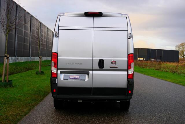 Fiat DUCATO 35 2.2 MultiJet L2H2 140pk |Digitaal dashboard |Groot scherm |Camera |Carplay |Android auto |Parkeersensoren |Bluetooth media en telefonie |Climate control |Cruise control
