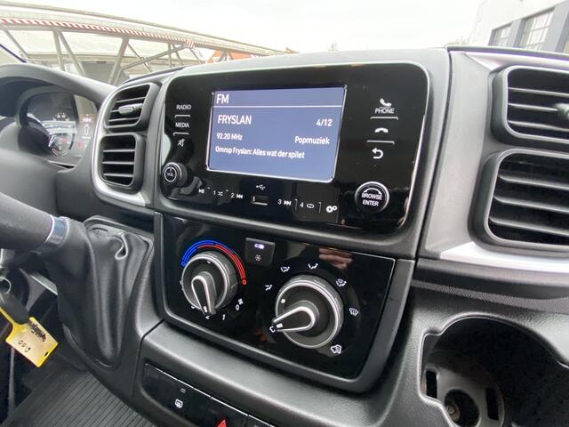 Fiat DUCATO 35 2.2D 180pk L2H2 Automaat | VOORRAAD | Snel leverbaar | BPM VRIJ! | Verzwaarde vering | Luxe tussenwand | Comfort bestuurderstoel | All season banden | Bluetooth | Airco