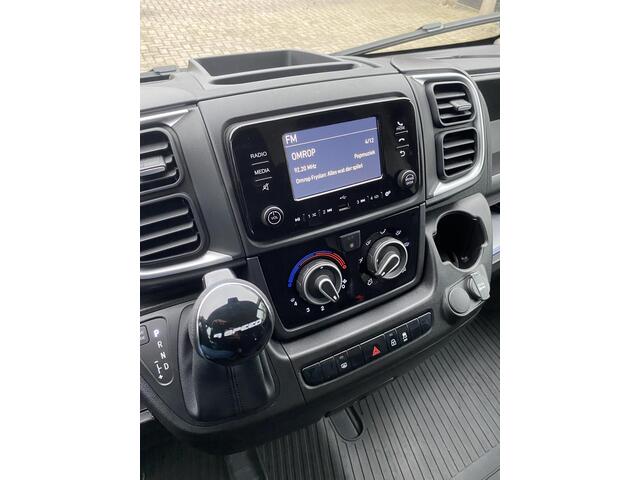 Fiat DUCATO 35 2.2D 180pk L2H2 Automaat | VOORRAAD | Snel leverbaar | BPM VRIJ! | Verzwaarde vering | Luxe tussenwand | Comfort bestuurderstoel | All season banden | Bluetooth | Airco