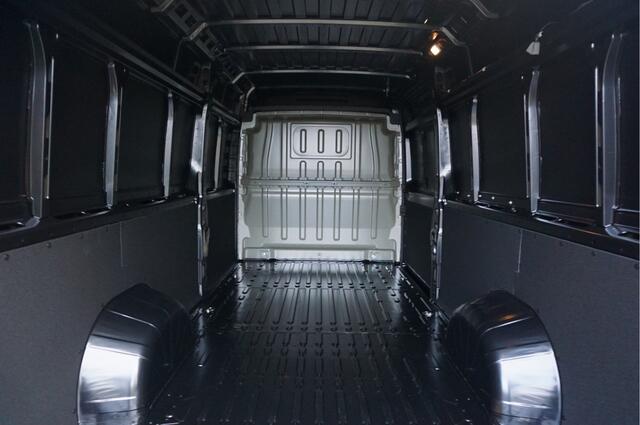 Fiat DUCATO Maxi 35 2.2 180PK L4H2 EAT8 AUT BPM VRIJ!! Clima, 10" Navi, Camera, 270° Deuren!! NR. 176