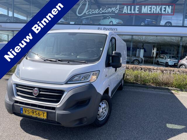 Fiat DUCATO 33 2.3 MultiJet L2H1 Airco - Trekhaak - Luchtvering - Bluetooth - Park. sensoren Achter - Lendesteun verstelb. - B.stoel IHV - Hill hold - 2 zitpl. RV - Zijschuifd. Rechts - Laadvloer - Tussenschot V - zijwand b