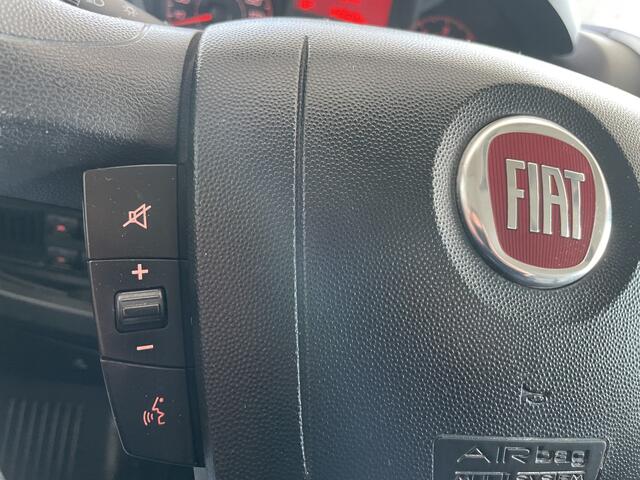 Fiat DUCATO 33 2.3 MultiJet L2H1 Airco - Trekhaak - Luchtvering - Bluetooth - Park. sensoren Achter - Lendesteun verstelb. - B.stoel IHV - Hill hold - 2 zitpl. RV - Zijschuifd. Rechts - Laadvloer - Tussenschot V - zijwand b