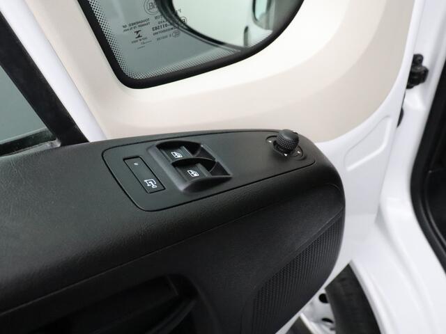 Fiat DUCATO 2.3MultiJet 140PK Automaat L2H2 | Navigatie | Camera | Trekhaak | Airco | Cruise | Betimmering