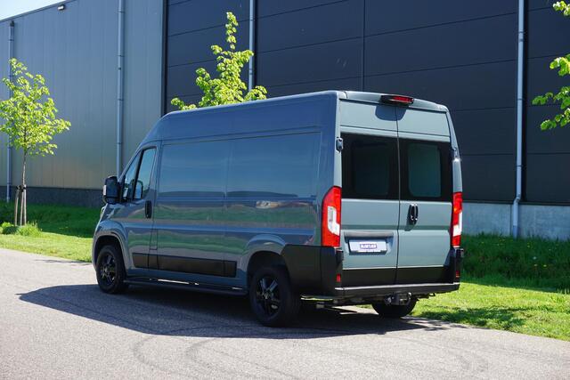 Fiat DUCATO 35 2.2 MultiJet L2H2 Nieuw dashboard |140 pk |Topstaat |BPM voordeel |Lanzarotte grijs |Trekhaak |Digitaal dashboard |10" navigatiesysteem |Carplay |Digitale achteruitkijkspiegel