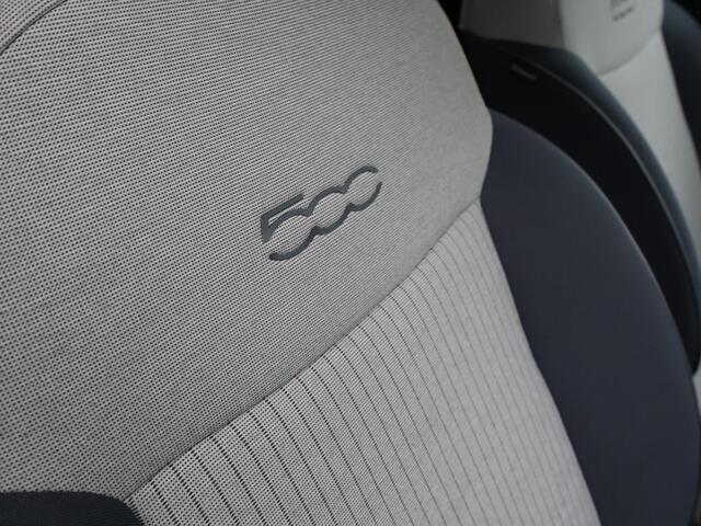 Fiat E-500 La Prima 42 kWh *CELESTIAL BLUE* + STOELVERW. | CAMERA | 17 INCH | APPLE CARPLAY