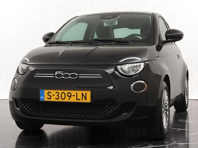 Fiat E-500 Electric 42kWh 119PK - Navigatie via Apple Carplay/Android Auto - Climate control - Cruise control - 12 maanden garantie - WLTP actieradius 314 km.