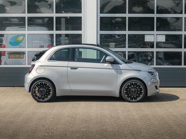 Fiat E-500 Cabrio La Prima 42 kWh | 17% Bijtelling | Clima | Cruise | Leder | 17" | Priv Glass | Winter Pack | JBL Sound | BSM | Apple Carplay