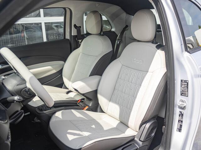 Fiat E-500 Cabrio La Prima 42 kWh | 17% Bijtelling | Clima | Cruise | Leder | 17" | Priv Glass | Winter Pack | JBL Sound | BSM | Apple Carplay