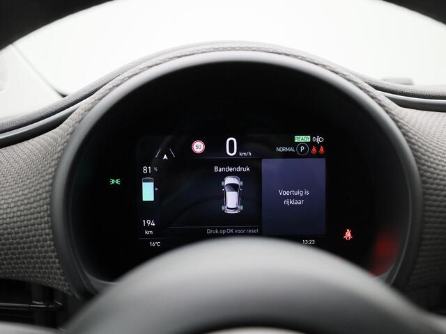 Fiat E-500 500e 42 kWh La Prima | Navigatie | Camera | Stoelverwarming | Leder