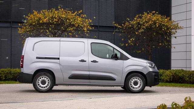 Fiat E-Doblo L2 50 kWh BPM VRIJ Climate, Navi, Camera, Cruise!! BB06*