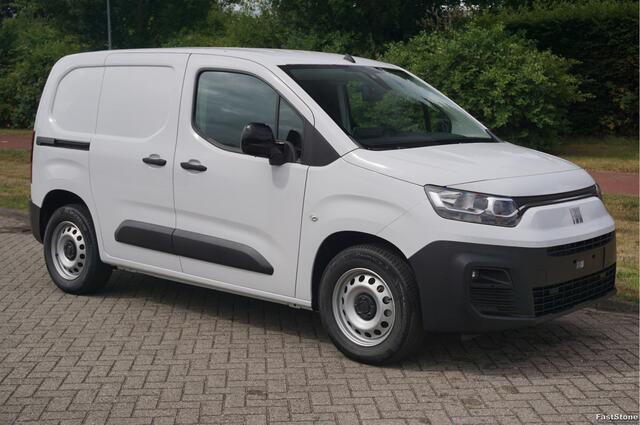 Fiat E-Doblo L1 50 kWh Plus BPM VRIJ Climate, Navi, Camera, Betimmering, 2x Schuifdeur!! NR. J290*