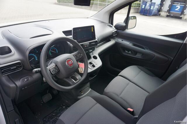 Fiat E-Doblo L1 50 kWh Plus BPM VRIJ Climate, Navi, Camera, Betimmering, 2x Schuifdeur!! NR. J290*