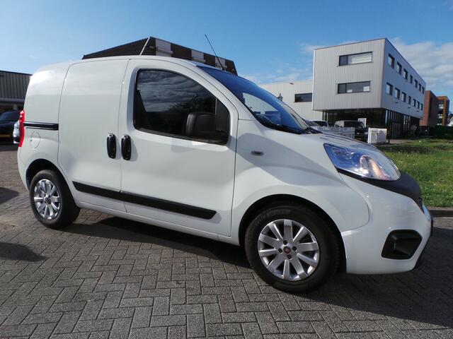 Fiat FIORINO 1.3 MJ 96pk Airco,Navi,Pdc,Lmv,enz Ayrton Senna
