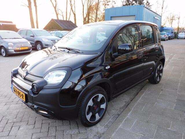 Fiat PANDA 1.0 Hybrid Cross 5 zitplaatsen