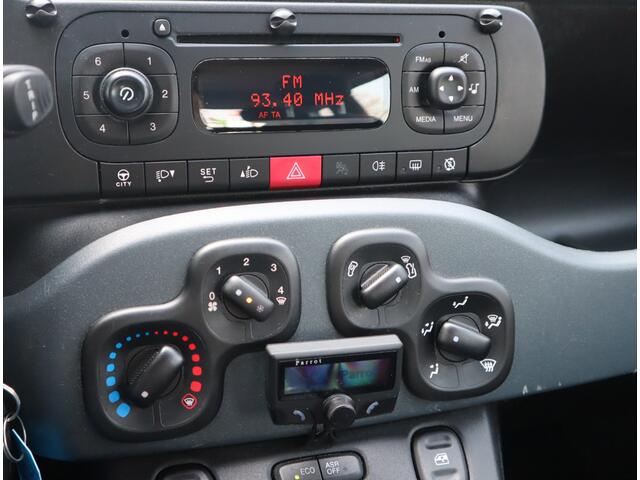 Fiat PANDA 0.9 TwinAir Popstar / 1e Eigenaar